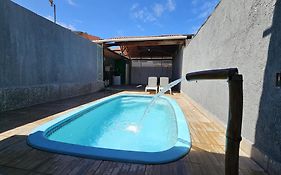 Casa com piscina no centro de Maragogi pertinho da praia!